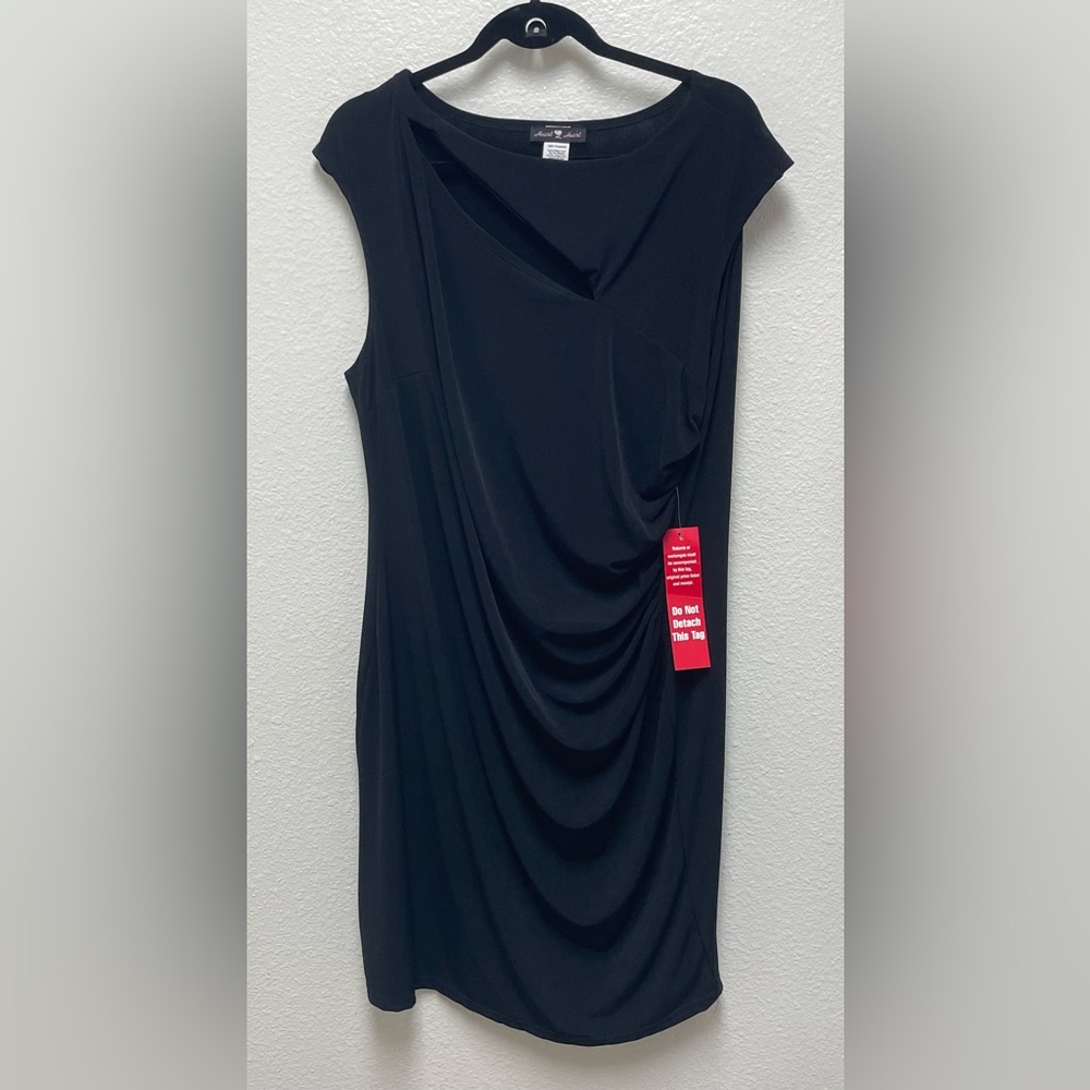 Heart 2 Heart 2X Women’s Black Draped Sleeveless Dress with Chest Cut Out NWT
